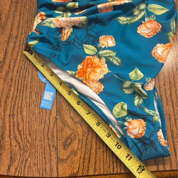 NWT Cupshe women’s one piece swim halter with underwire Large - Picture 12 of 13